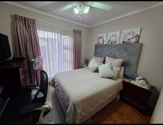 3 BEDROOM TOWNHOUSE TO LET IN VAALPARK